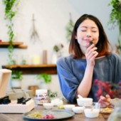 Aromatherapy: chăm sóc sức khỏe bằng hương thơm